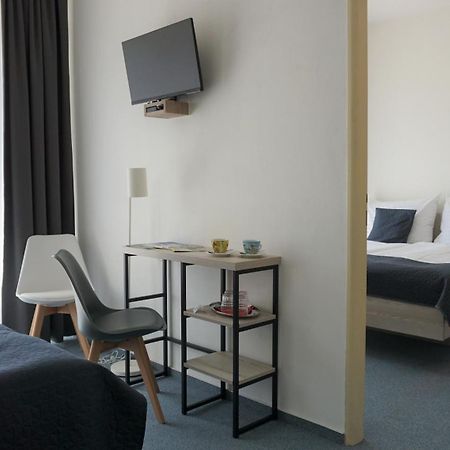 Hotel Metropol Cb Ческе-Будеёвице Экстерьер фото